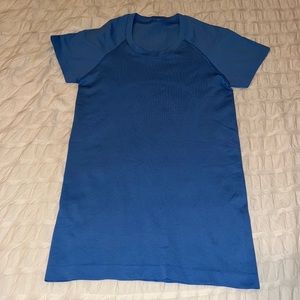 Lululemon Swiftly tech short sleeve